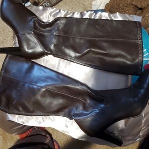 Maripe' Brown heel boots 8.5 M